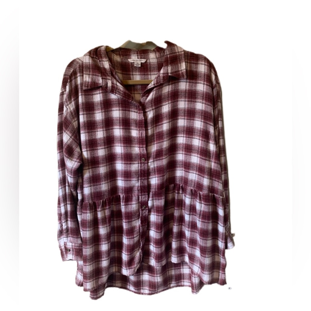 American Eagle Women’s Red/White Flannel Button Down Size L